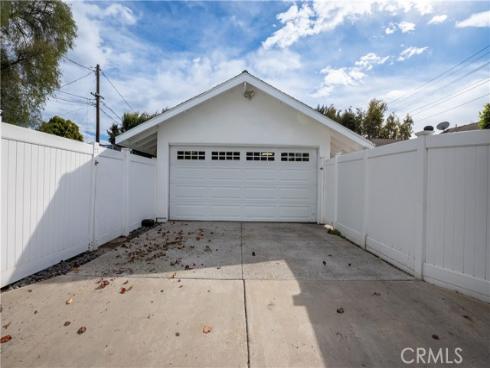 226 Santa Isabel Avenue, Costa Mesa, CA