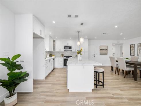 3154 Kerry Lane, Costa Mesa, CA