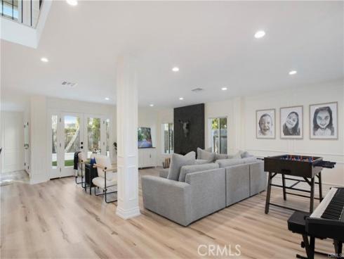 2801 Europa Drive, Costa Mesa, CA