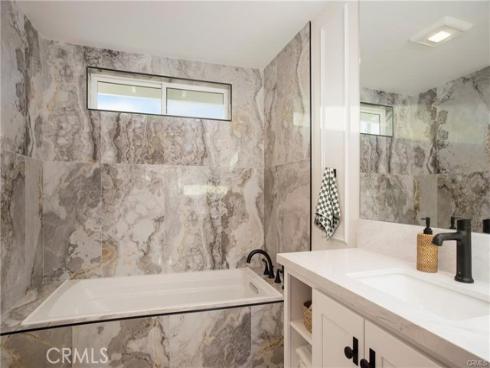 2801 Europa Drive, Costa Mesa, CA