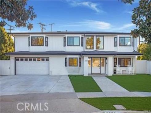 2801  Europa   Drive, Costa Mesa, CA