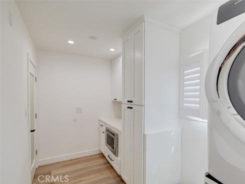 380 Mira Loma Pl , Costa Mesa, CA