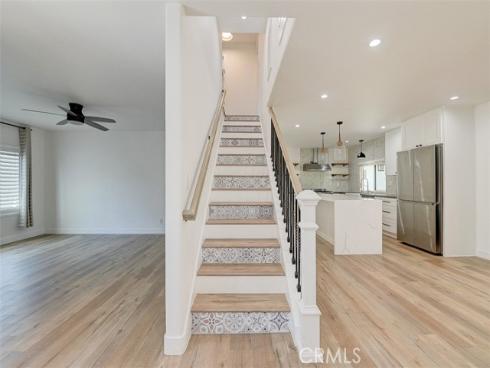 380 Mira Loma Pl , Costa Mesa, CA