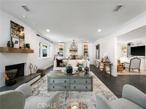 2870 Boa Vista Drive, Costa Mesa, CA