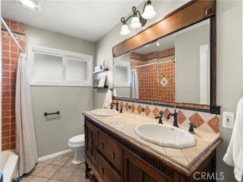 2873  Regis   Lane, Costa Mesa, CA