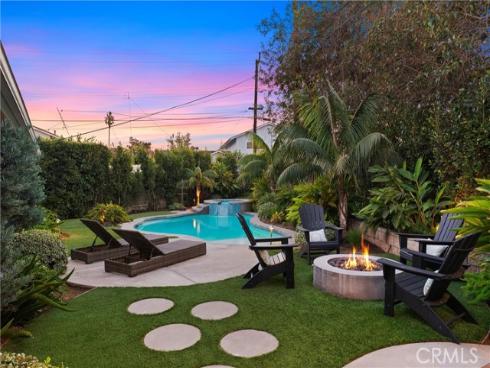 2873  Regis   Lane, Costa Mesa, CA