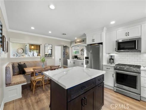 2873  Regis   Lane, Costa Mesa, CA