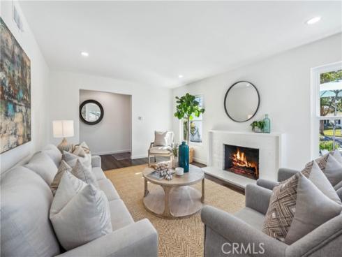 208  Amherst   Place, Costa Mesa, CA