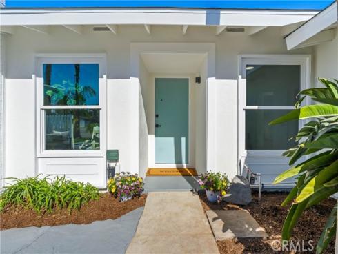 208  Amherst   Place, Costa Mesa, CA