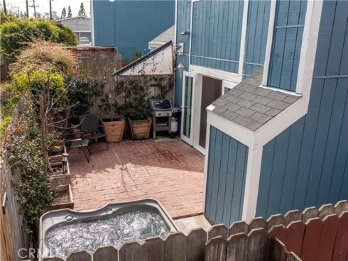 1024 Sea Breeze Drive , Costa Mesa, CA