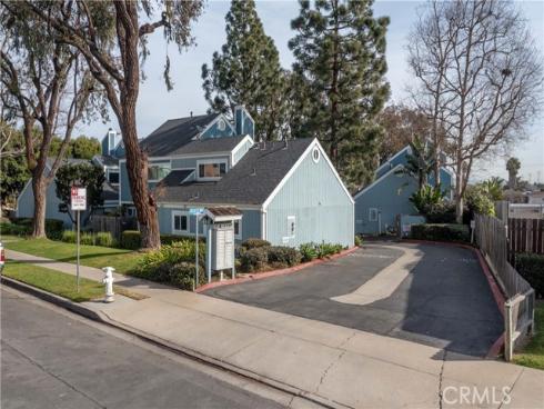1024 Sea Breeze Drive , Costa Mesa, CA