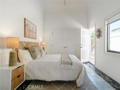 1914 Suva Circle, Costa Mesa, CA