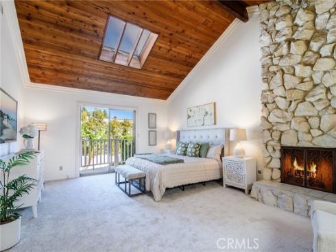 1914 Suva Circle, Costa Mesa, CA