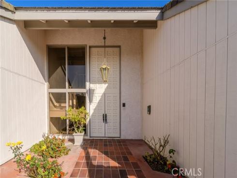 1914 Suva Circle, Costa Mesa, CA