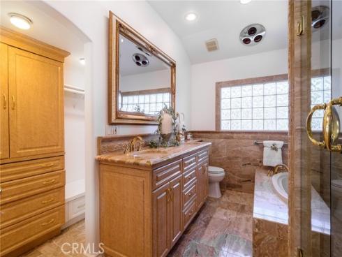 1914 Suva Circle, Costa Mesa, CA