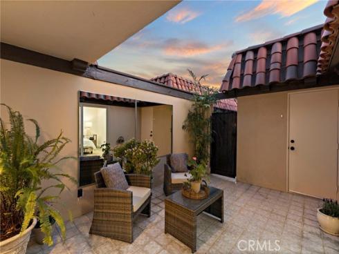 3005 Club House Circle , Costa Mesa, CA