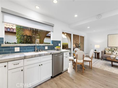 3005 Club House Circle , Costa Mesa, CA