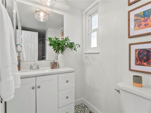 2520 Columbia Drive, Costa Mesa, CA