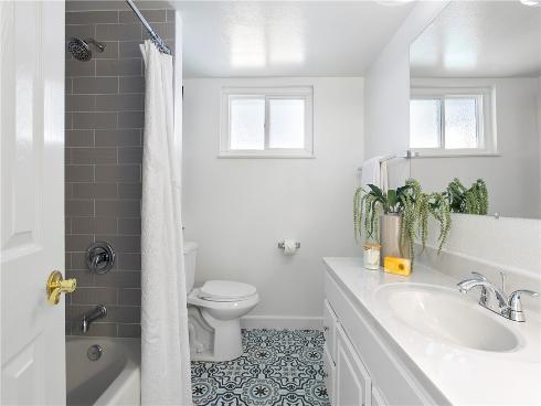 2520 Columbia Drive, Costa Mesa, CA