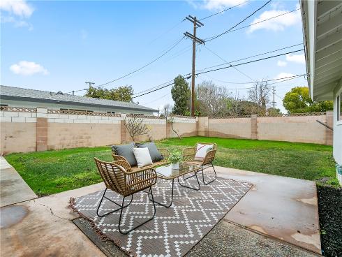 2520 Columbia Drive, Costa Mesa, CA