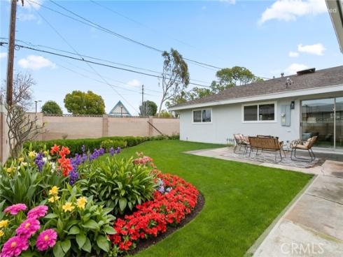 2520 Columbia Drive, Costa Mesa, CA