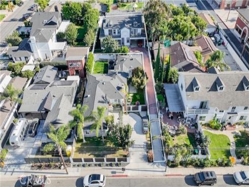 1984 Orange Avenue, Costa Mesa, CA