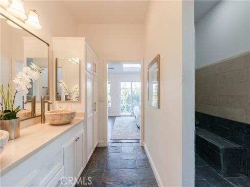 1984 Orange Avenue, Costa Mesa, CA