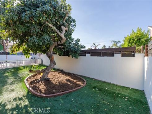 1984 Orange Avenue, Costa Mesa, CA