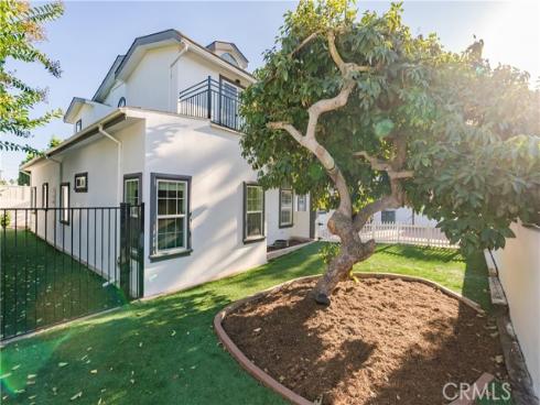 1984 Orange Avenue, Costa Mesa, CA