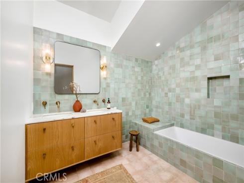 1918 Kauai Drive, Costa Mesa, CA