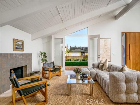 1918 Kauai Drive, Costa Mesa, CA