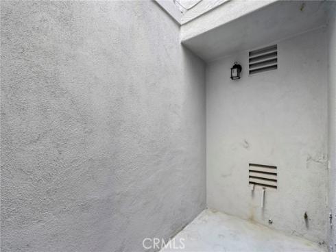 617 Brookview 53 Way, Costa Mesa, CA