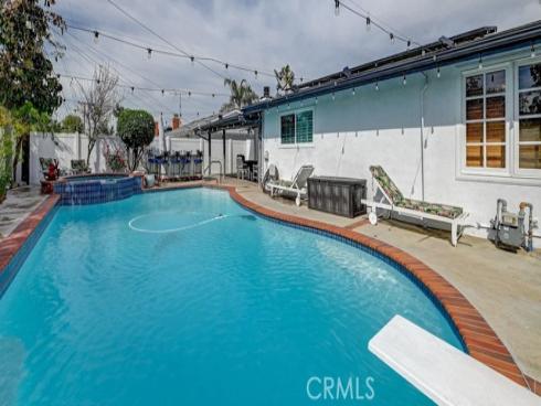 3067 Trinity Drive, Costa Mesa, CA