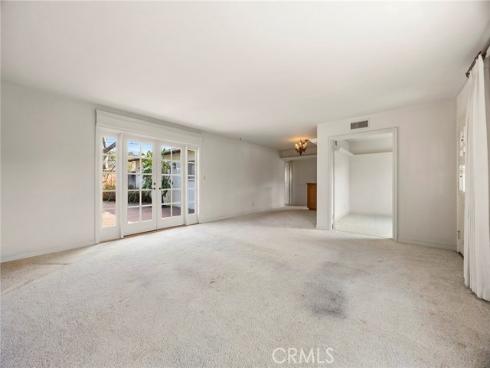 490 E 16th Street, Costa Mesa, CA