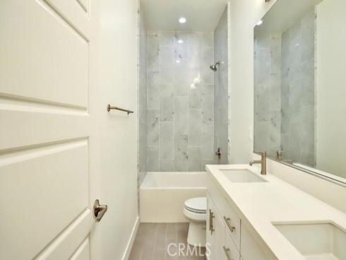 2110  Harper   Way, Costa Mesa, CA