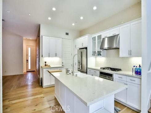 2110  Harper   Way, Costa Mesa, CA