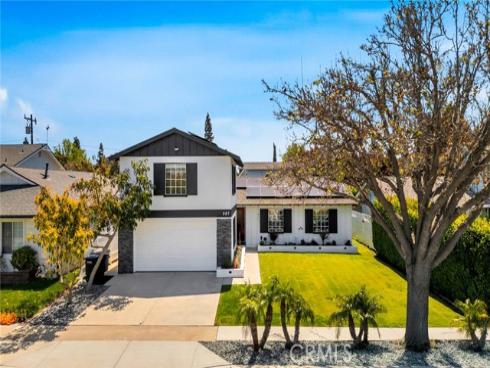 587 Traverse Drive, Costa Mesa, CA