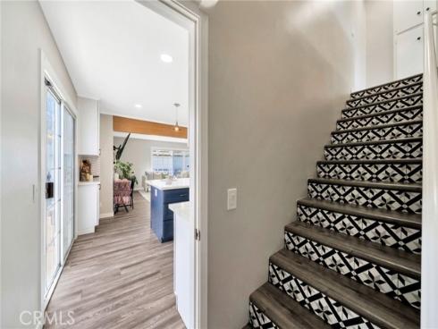 587 Traverse Drive, Costa Mesa, CA