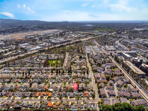 587  Traverse   Drive, Costa Mesa, CA