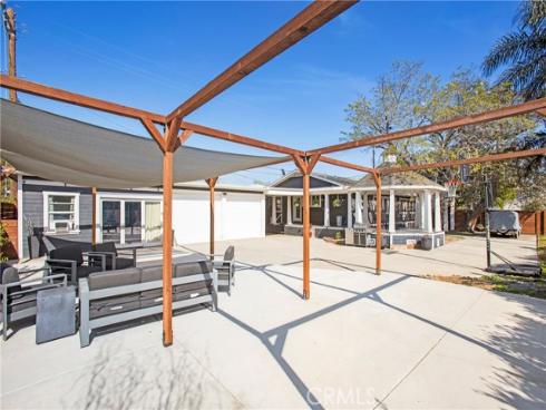 2197 Santa Ana , Costa Mesa, CA