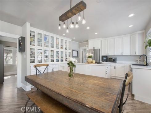 2197 Santa Ana , Costa Mesa, CA