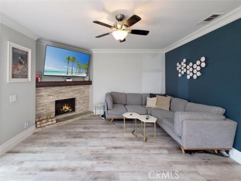 2512 Santa Ana 9 Avenue, Costa Mesa, CA