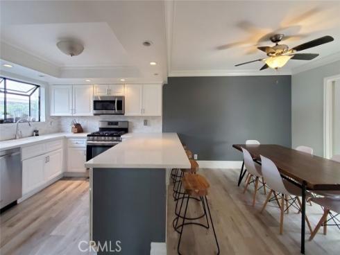 2512 Santa Ana 9 Avenue, Costa Mesa, CA