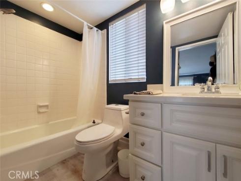 2512 Santa Ana 9 Avenue, Costa Mesa, CA