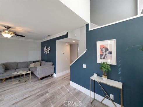 2512 Santa Ana 9 Avenue, Costa Mesa, CA