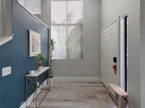 2512 Santa Ana 9 Avenue, Costa Mesa, CA