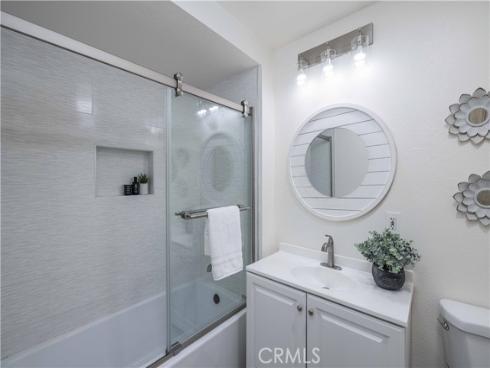 921  Dahlia   Avenue, Costa Mesa, CA