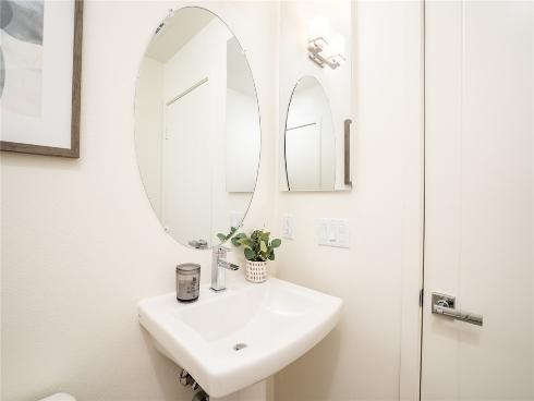 1680 Grand View , Costa Mesa, CA