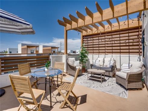 1680 Grand View , Costa Mesa, CA