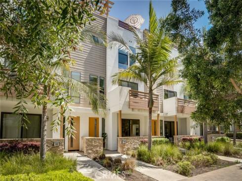 1680 Grand View , Costa Mesa, CA